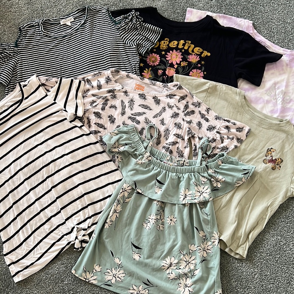 LOT of 7 girls short sleeve tops size large / 12